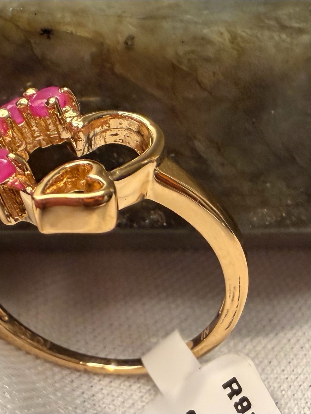 14K Yellow Gold plated 925 Sterling Silver Heart Ring with Pink Rubies Size 7 - Picture 4 of 5